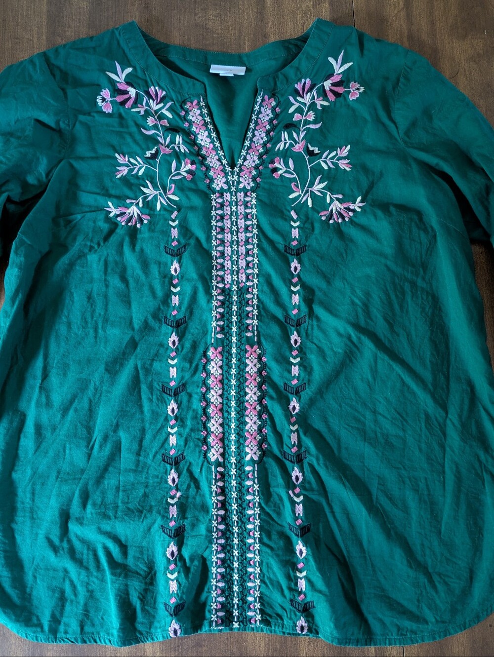 J. Jill Green And Pink Embroidered Long Sleeve With Rounded Hem